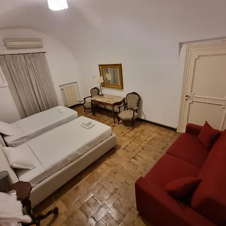 Luxury 2 Bedroom In The Heart Of Rome